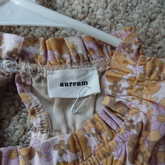 AUREUM Smocked Ruffled floral Blouse size M - Picture 10 of 12